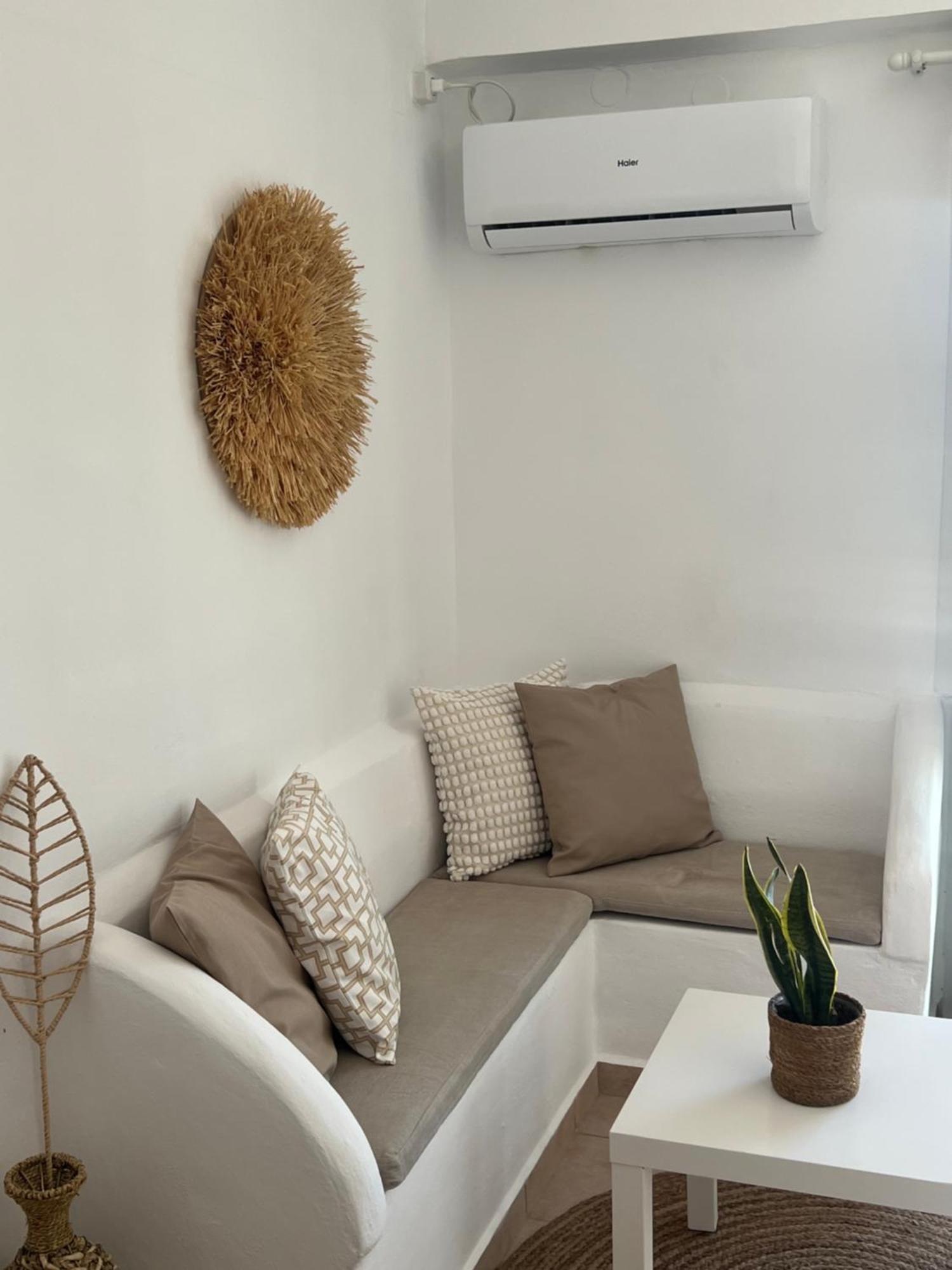 White Island Rooms Panteli ภายนอก รูปภาพ
