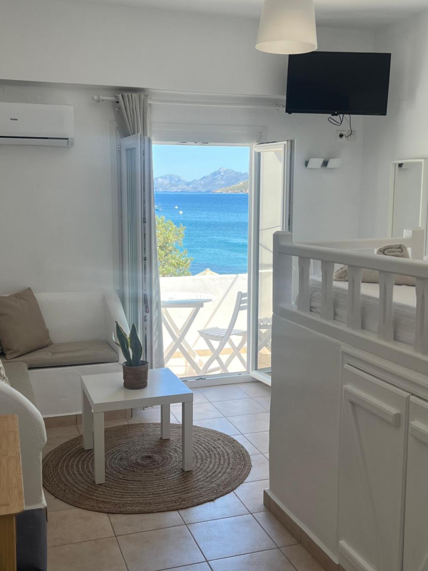 White Island Rooms Panteli ภายนอก รูปภาพ